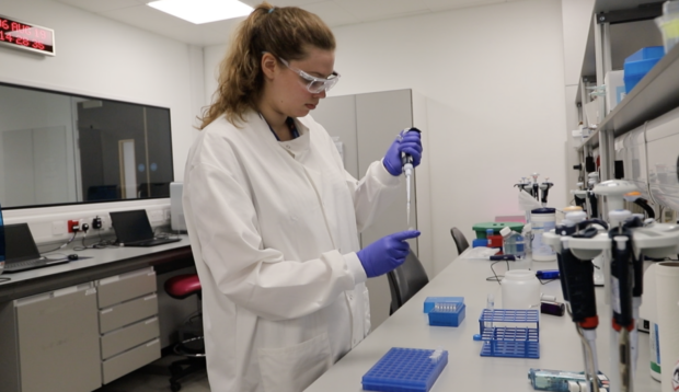 Female scientist in a lab 